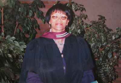 Aberdeen bids beloved educator farewell