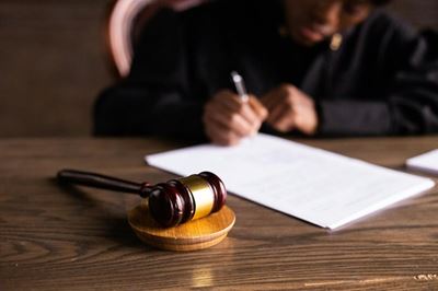 Bail application for 5 Pops members after murder