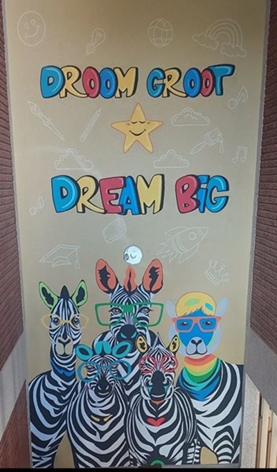 Ndabeni paints colourful murals at prep school