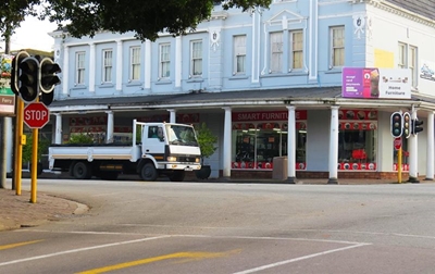 Traffic light repairs stalled again