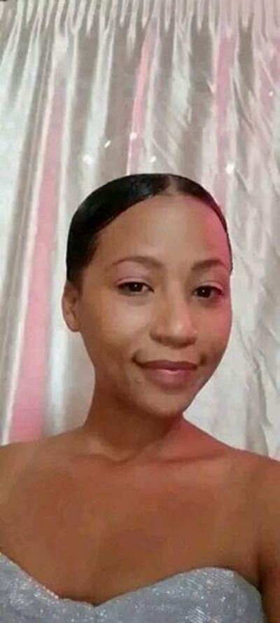 Vrou oorlede nadat sy uit vangwa val
