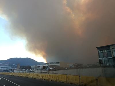 MOSSEL BAY FIRE UPDATE: Mossel Bay Braces for 30 km/h winds throughout the night