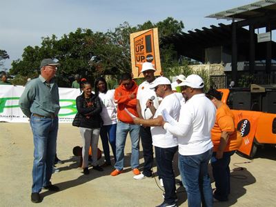 Le Grand geteiken vir 9 000 'grand'