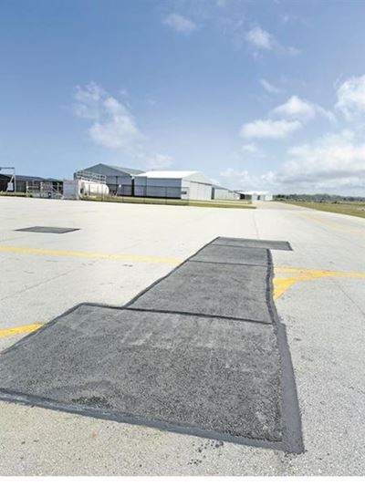 Airport deal crash lands