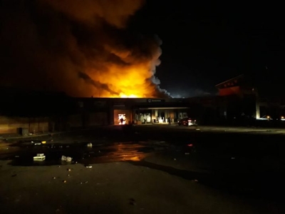 Protesters burn down Mpumalanga mall