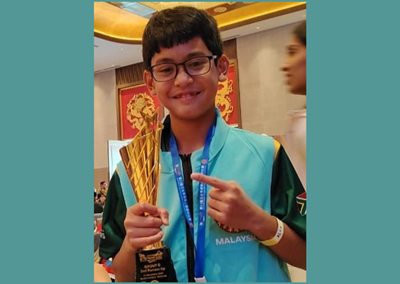Mossel Bay maths whiz brings home silver award