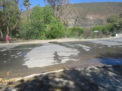 Leaking pipeline angers residents
