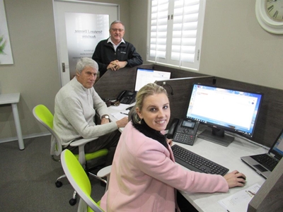 Entrepreneurs bel lyne warm