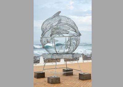 Artist loans his 'Sacred Life' sculpture to Mossel Bay