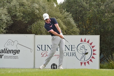 Sargent leads field at IGT Race to Q-School