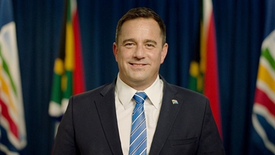 Beach closures: DA goes to court 