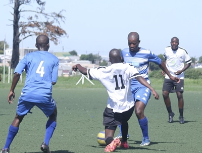 Bitou Young Pirates drop crucial points