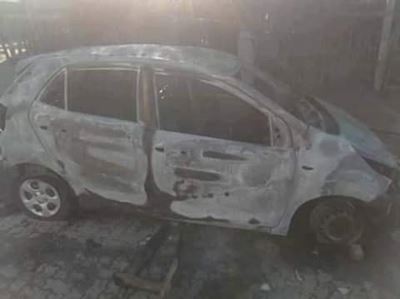 Vehicle set alight in Thembalethu