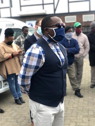 Minister promises to return to Mossel Bay
