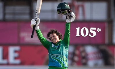 Record-breaking partnership secures victory for Badgers Women