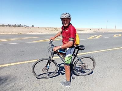 Danie trap-trap so amper 1400 km per fiets