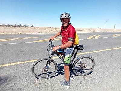 Danie trap-trap so amper 1400 km per fiets