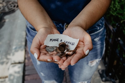 Georgians the 'biggest suckers' for giving money to street kids