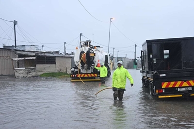 Thousands left homeless as Western Cape braces for second cold front