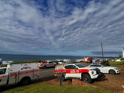 Search ongoing after hang glider reportedly crashed into the sea