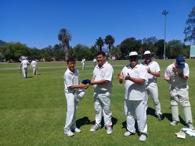Kriekte: Graaff-Reinet klop Middelburg