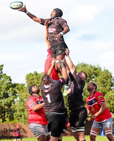 Heibi klop kampioen in taai stryd
