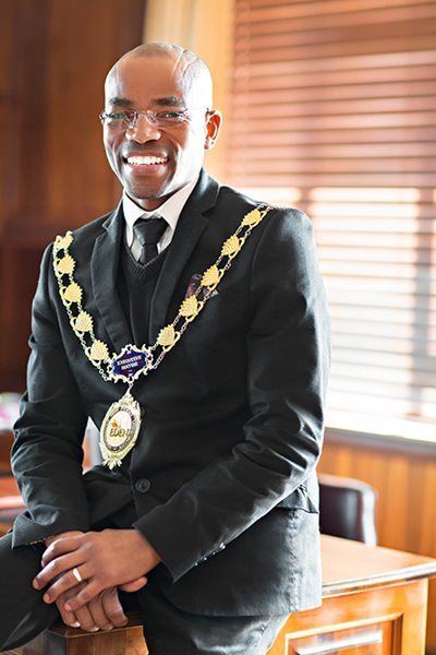 Accusations aside...Memory heading for provincial parliament