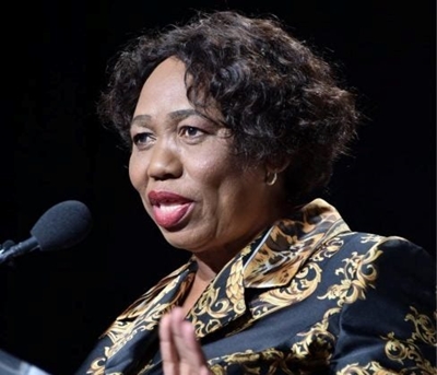 Motshekga ‘horrified’ as 183 schools now vandalised, robbed during lockdown