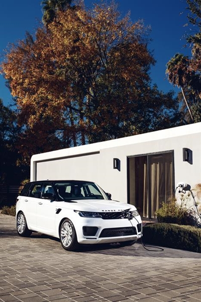 Range Rover Sport goes green