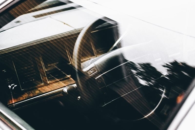 Thieves targeting goods in cars