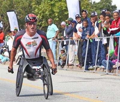 Ernst van Dyk weer by OCC
