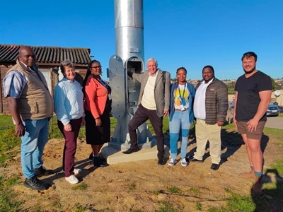 High mast lights switched on in Thembalethu