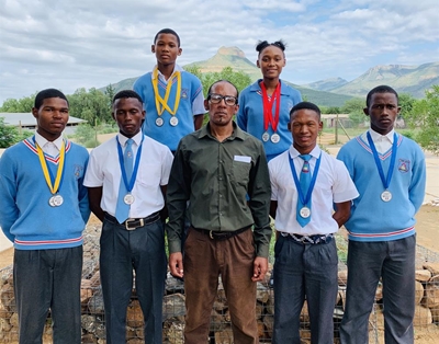 9 medaljes vir Asherville