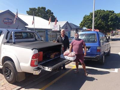 Businesses reach out to homeless