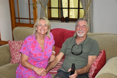 Franse toeris ontdek sy wortels lê in Oudtshoorn