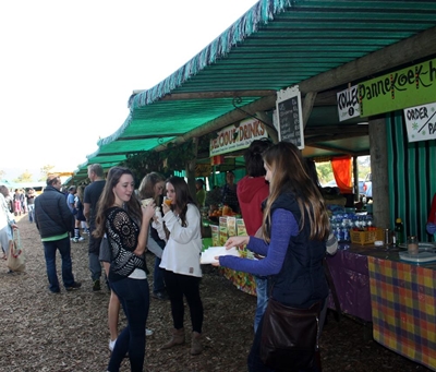 Wild Oats Market turns 15