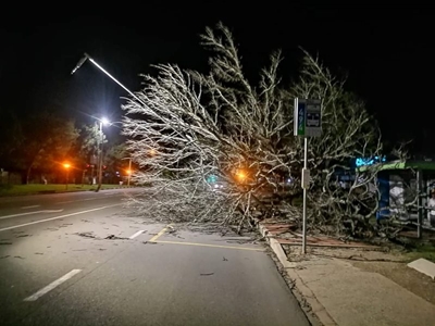 Be extra careful on the roads today
