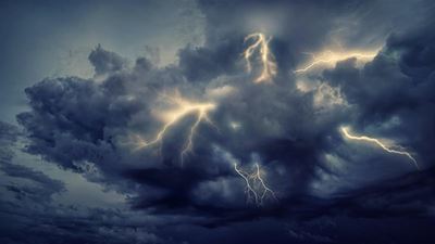 Level 2 warning: Severe thunderstorms to hit parts of Western Cape