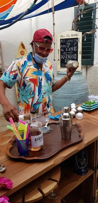 Karoo-kombuis met rum