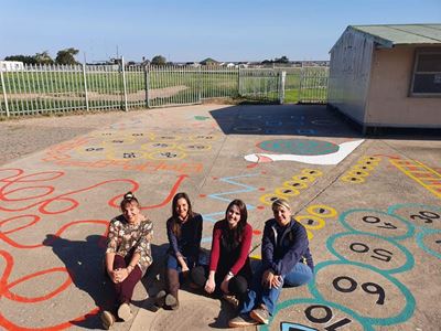 It's fun to Hopscotch