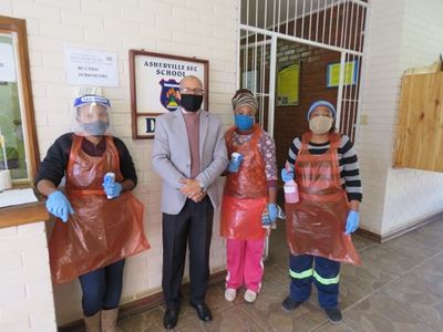 Schools get ready to reopen 
