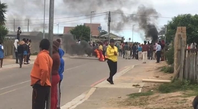 Drug bust leads to riot in Maraiskamp