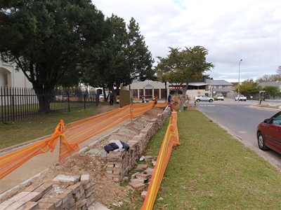 Drive cautiously in Caledon Street
