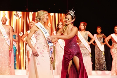 Mossel Bay’s Stellie makes Mrs SA finals
