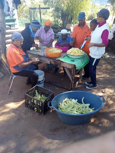 Stop in Zoar vir ingelegde vrugte