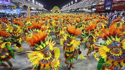 Troubled Rio de Janeiro stages ‘greatest show’ of samba parades