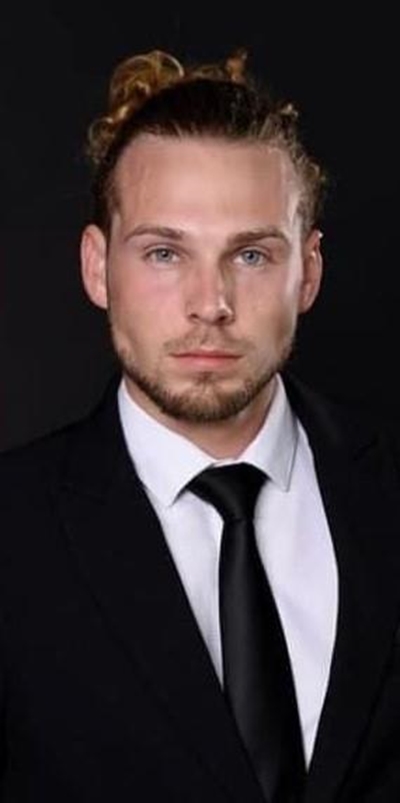 Vote for Mossel Bay's Dirk for Mr SA