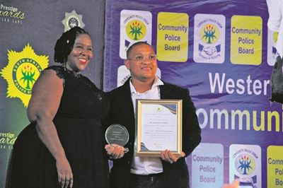 Jantjies vereer vir misdaadbekamping