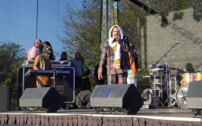 Dancing and jiving for Youth Day