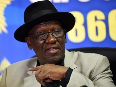 Couple plans to sue SAPS and Bheki Cele after officers assault pregnant wife